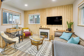 1 Mi to Lake Crestline Cabin with Private Hot Tub!